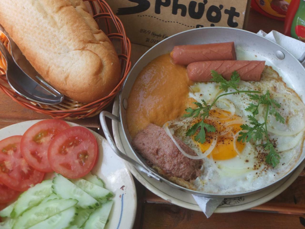 S Phuot Ban Me Homestay Buon Ma Thuot Exterior photo